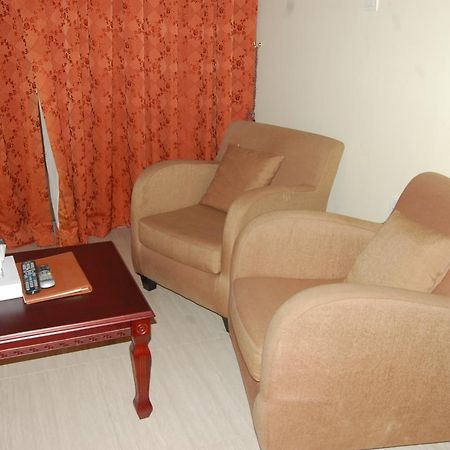 Al Amwaj Hotel Charjah Extérieur photo