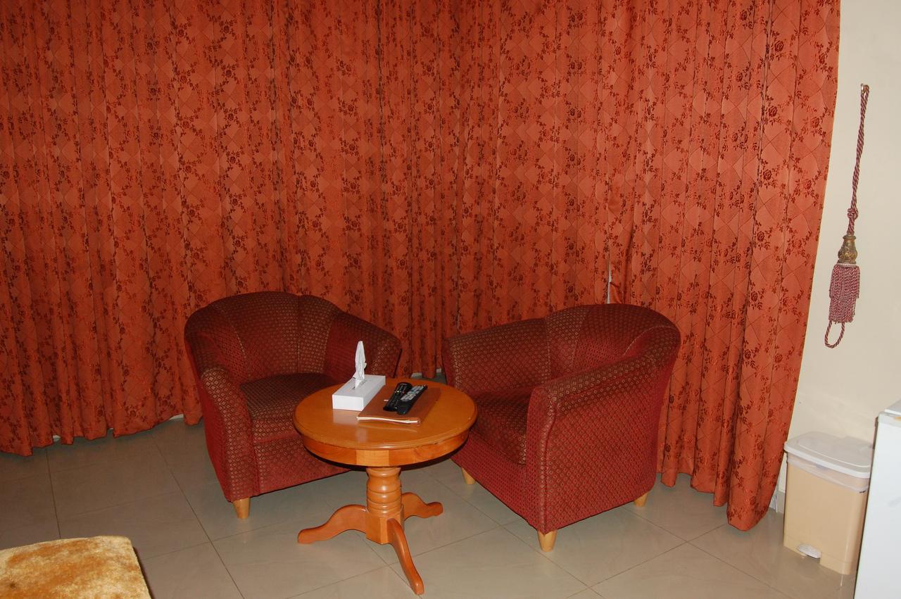 Al Amwaj Hotel Charjah Extérieur photo
