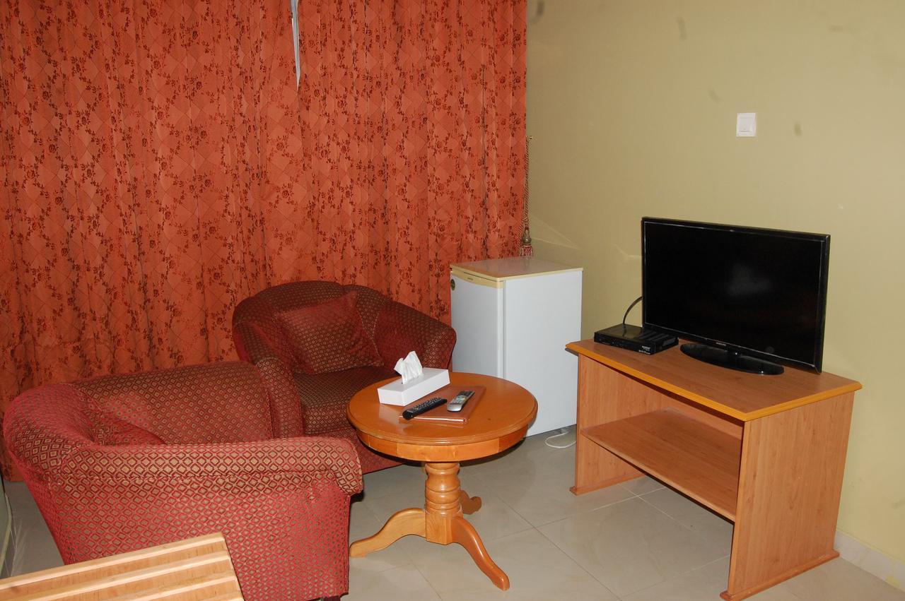 Al Amwaj Hotel Charjah Extérieur photo